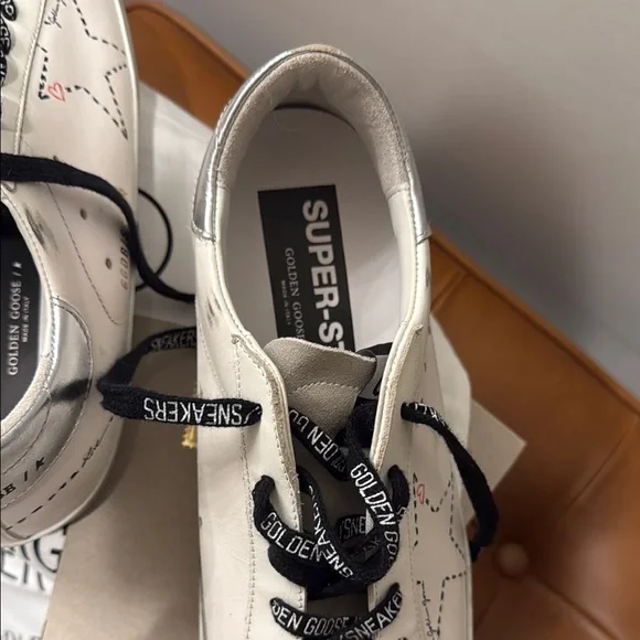 Golden Goose Superstar Sneakers - Picture 5 of 7